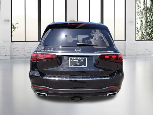 Used 2025 Mercedes-Benz GLS 450 4MATIC w/ AMG Line Exterior image 4