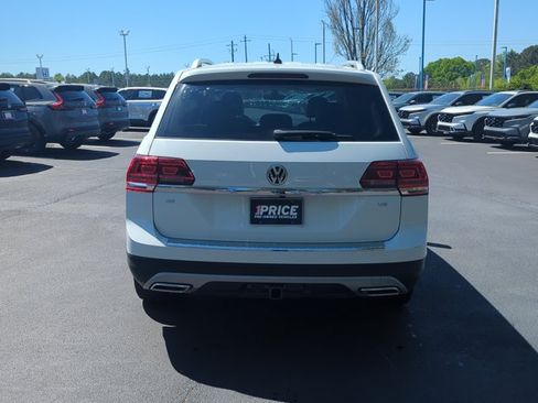 Used 2019 Volkswagen Atlas SE w/ Panoramic Sunroof Package FWD image 7