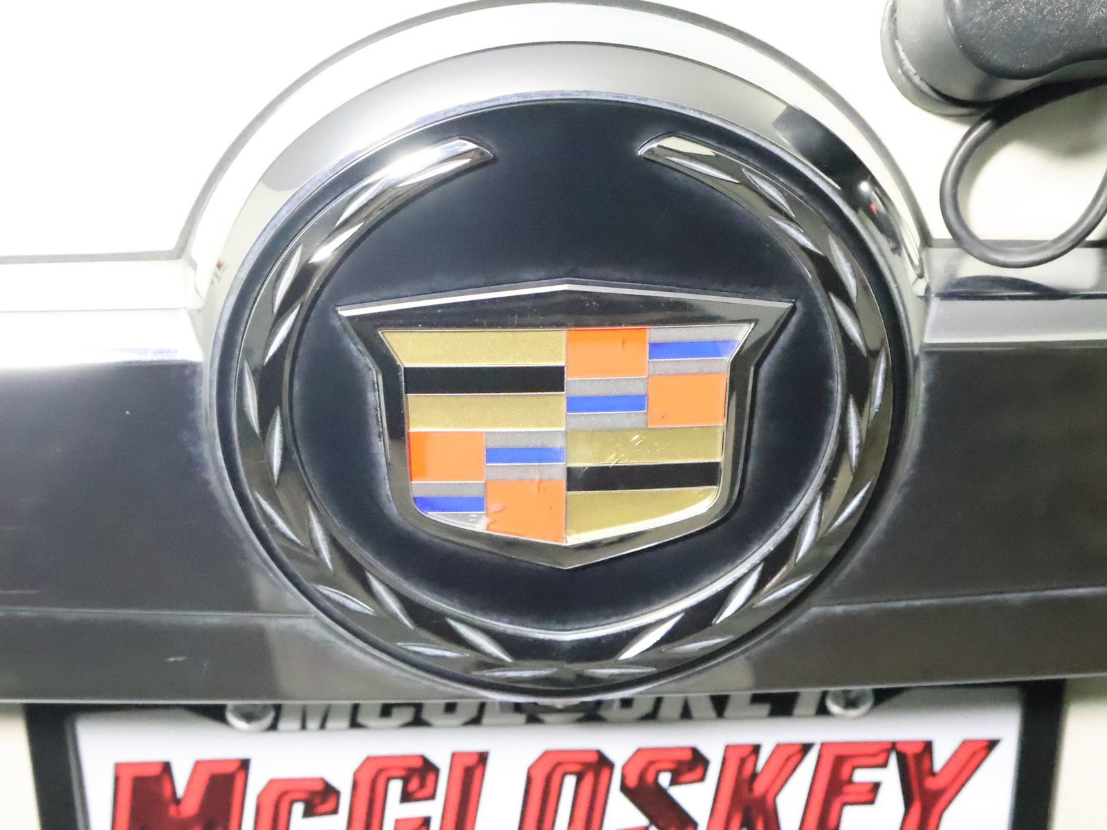 Used 2014 Cadillac Escalade Platinum AWD/4WD image 8