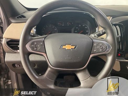 Used 2023 Chevrolet Traverse LS w/ Safety Package FWD image 12