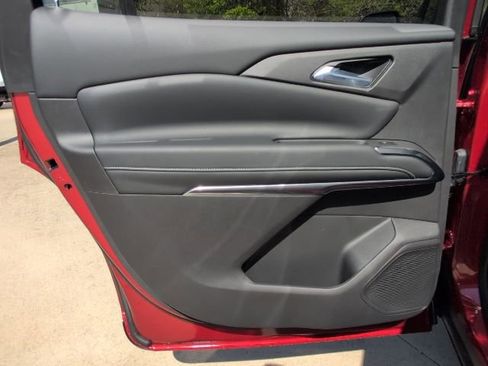 New 2026 Chevrolet Traverse LT w/ Midnight/Sport Edition FWD image 10