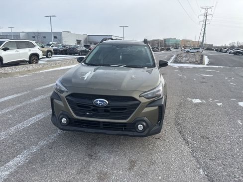 Used 2024 Subaru Outback Onyx Edition image 5