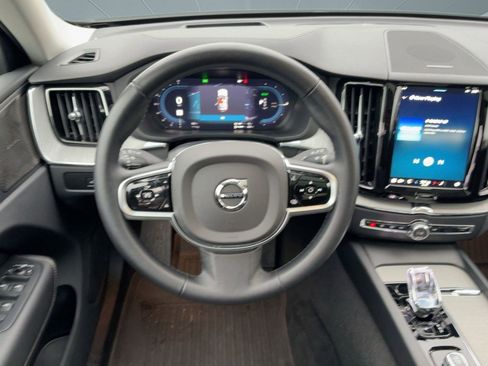 Certified 2025 Volvo XC60 T8 Ultra w/ Climate Package image 26
