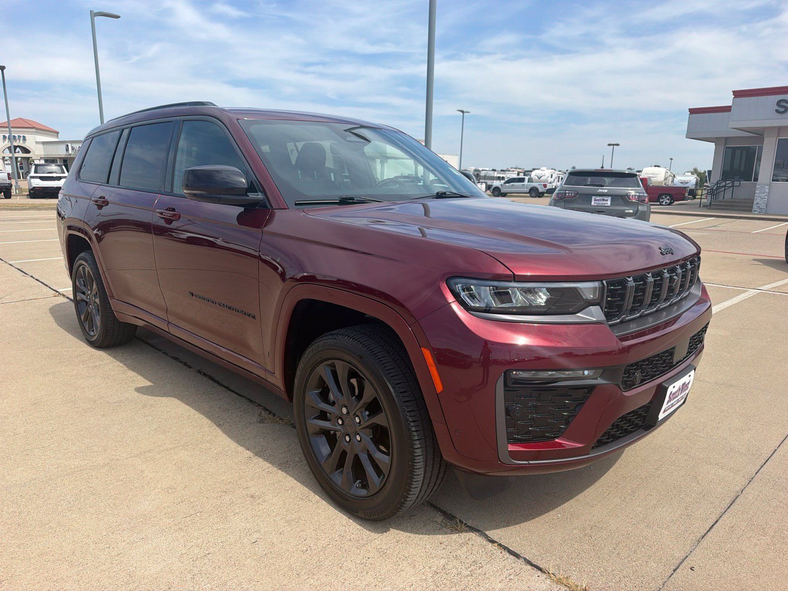 Used 2026 Jeep Grand Cherokee L Limited AWD/4WD image 3