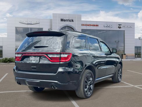 Used 2023 Dodge Durango GT AWD/4WD image 6