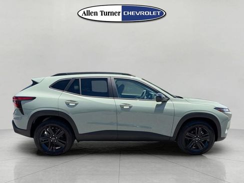 New 2026 Chevrolet Trax ACTIV w/ Driver Confidence Package FWD image 3