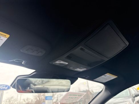 Used 2025 Ford Mustang GT Premium image 42