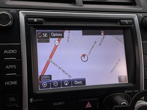 Used 2014 Toyota Camry SE w/ Leather Package image 19