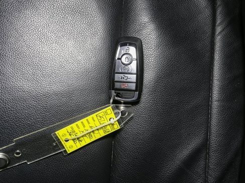 Used 2022 Ford F150 XLT w/ Equipment Group 302A High image 43