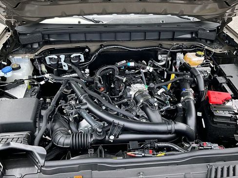 New 2026 Ford Bronco Outer Banks w/ Sasquatch Package AWD/4WD image 11