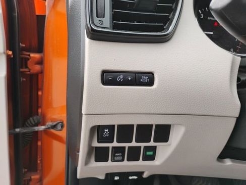 Used 2017 Nissan Rogue Sport S w/ S Appearance Package image 14