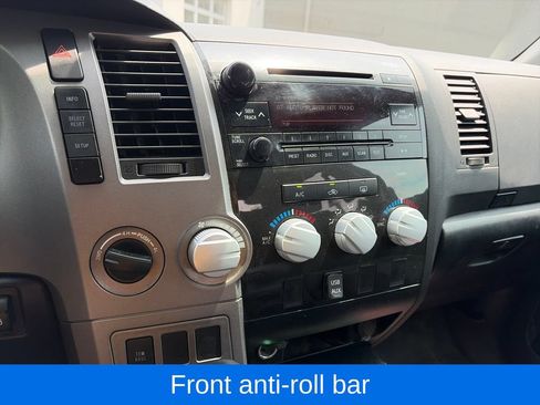 Used 2012 Toyota Tundra 4x4 CrewMax w/ SR5 Pkg image 19