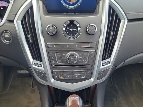 Used 2010 Cadillac SRX Luxury FWD image 15