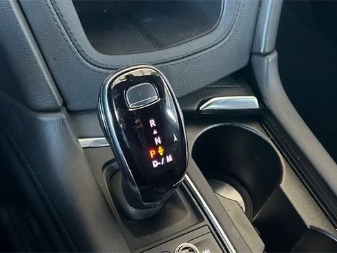 Used 2025 Cadillac XT5 Premium Luxury image 29