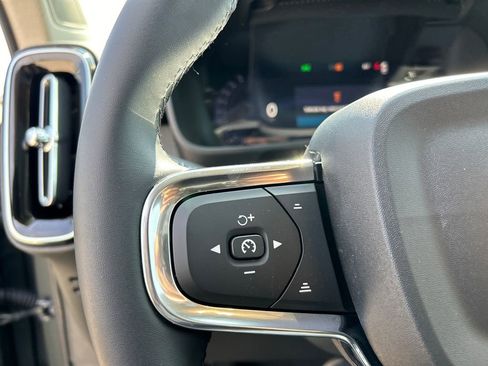 New 2026 Volvo XC40 B5 Core w/ Climate Package image 13