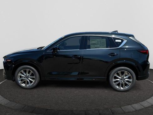 New 2025 MAZDA CX-5 AWD 2.5 S w/ Premium Plus Pkg image 2