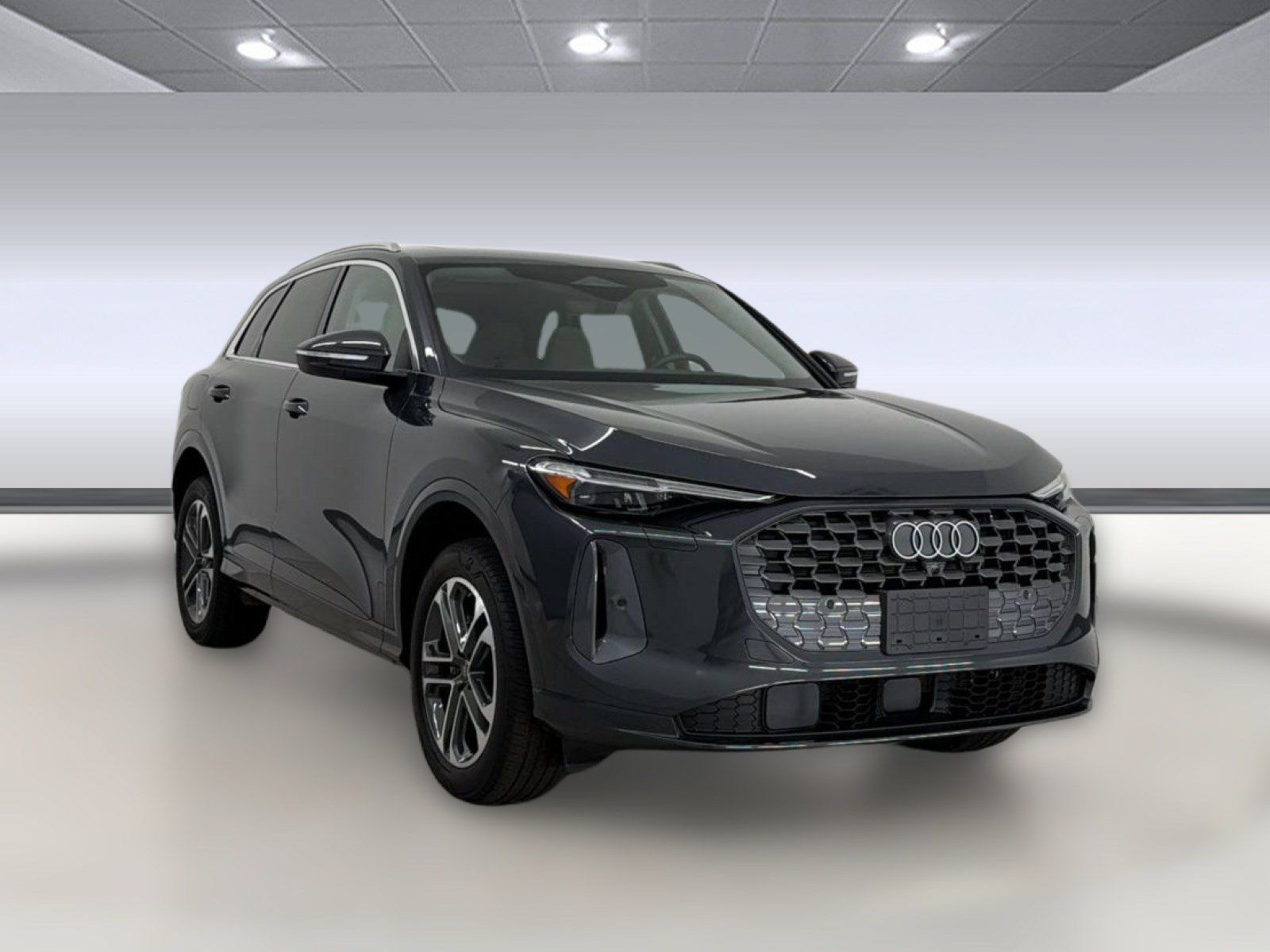 Used 2025 Audi Q5 Premium Plus w/ Premium Plus AWD/4WD image 7