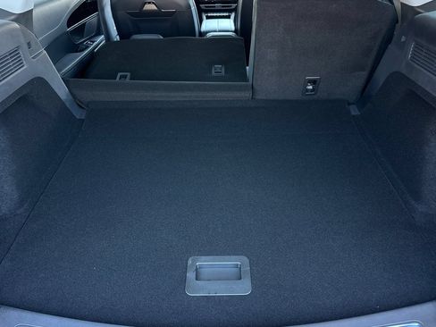 New 2026 Lincoln Nautilus Premier AWD/4WD image 14