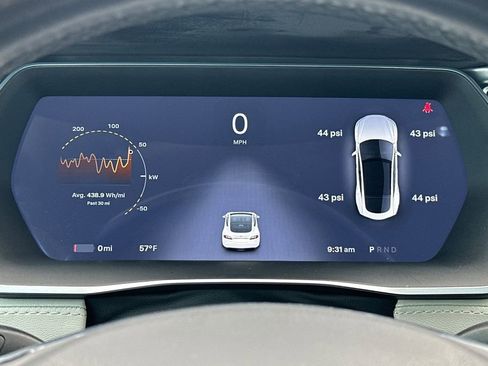 Used 2014 Tesla Model S 60 image 23