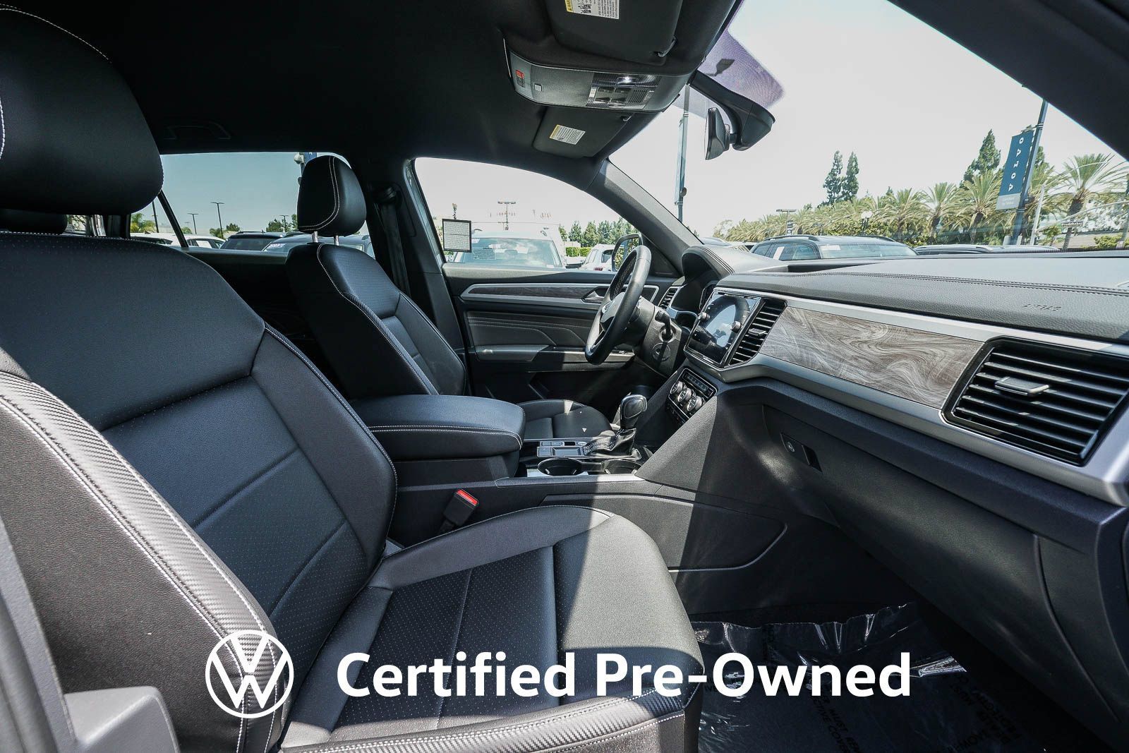 Certified 2023 Volkswagen Atlas Cross Sport SE FWD image 18