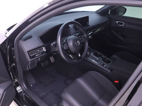 Certified 2023 Honda Civic Sport image 3