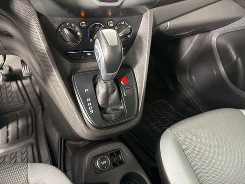 Used 2017 Ford Transit Connect XL FWD image 17