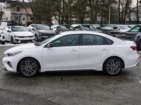 Used 2023 Kia Forte GT-Line image 17