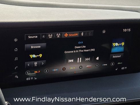 Used 2025 Nissan Murano SV image 23