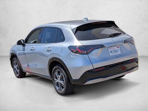 Used 2025 Honda HR-V EX-L image 8