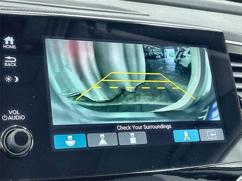 Used 2019 Honda Pilot Touring image 28