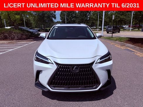 Certified 2025 Lexus NX 250 FWD w/ Accessory Package (Z1) image 2