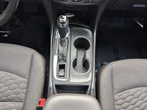 Used 2019 Chevrolet Equinox LT FWD image 28