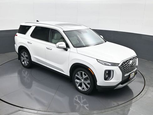 Used 2021 Hyundai Palisade SEL w/ Premium Package image 16