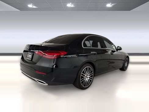 Used 2024 Mercedes-Benz C 300 Sedan image 9