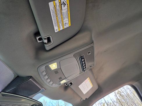 Used 2021 Ford F550 4x4 Regular Cab Super Duty image 22