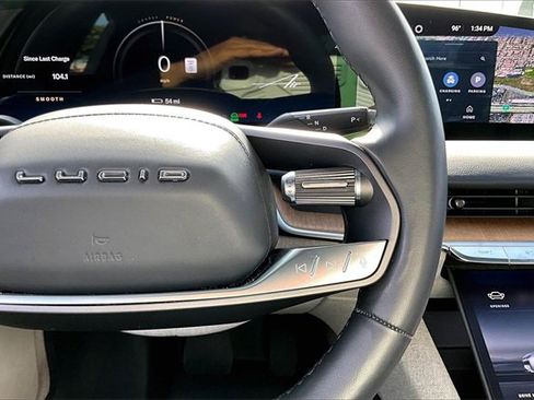 Used 2023 Lucid Air Touring image 12