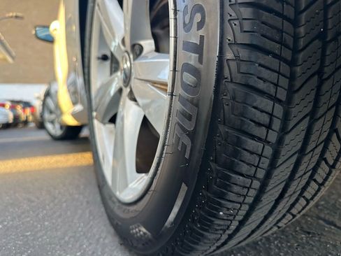 Used 2013 Volkswagen Passat 2.5 SE image 53