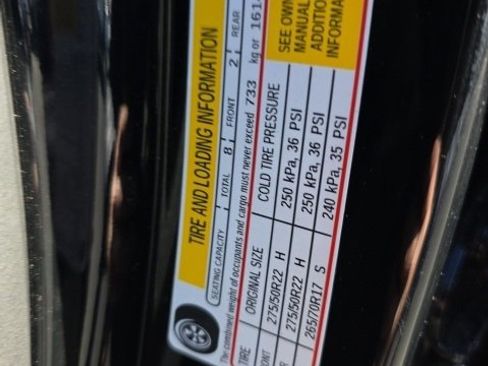 Used 2023 Chevrolet Suburban RST w/ Luxury Package image 39