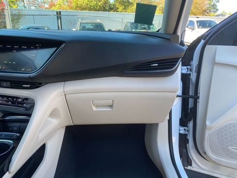 Used 2022 Buick Envision Preferred image 28