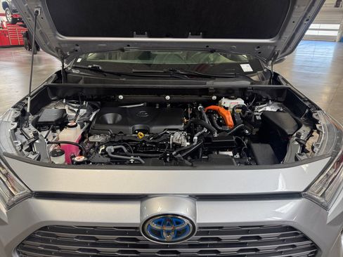 Used 2019 Toyota RAV4 XSE w/ XSE Weather Package AWD/4WD image 21