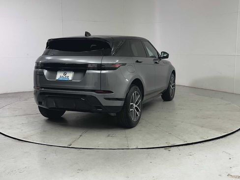 Used 2025 Land Rover Range Rover Evoque Dynamic SE AWD/4WD image 2