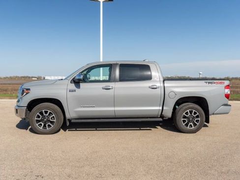 Used 2021 Toyota Tundra Limited w/ Limited Premium Package AWD/4WD image 4