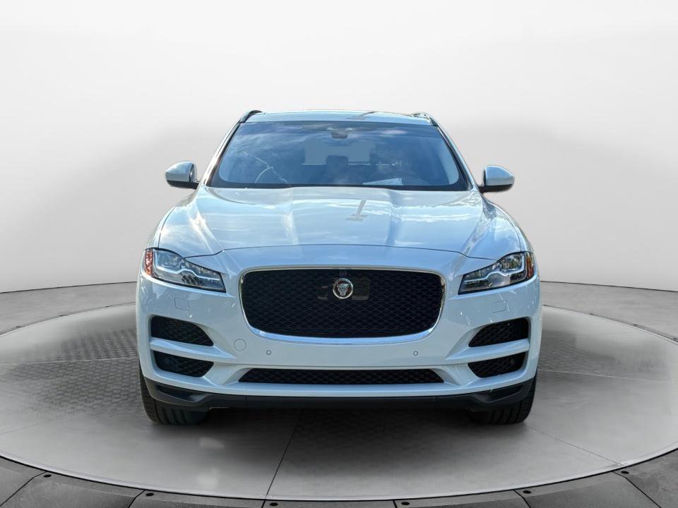 Used 2019 Jaguar F-PACE Prestige AWD/4WD image 2