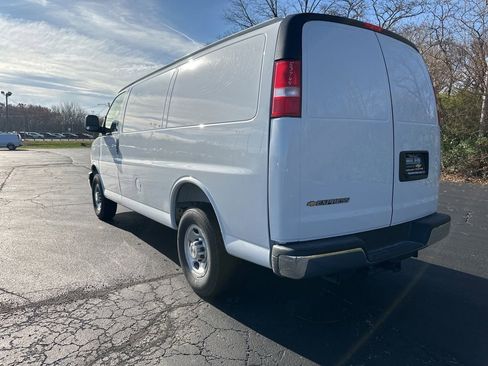 New 2025 Chevrolet Express 2500 w/ Driver Convenience Package image 9
