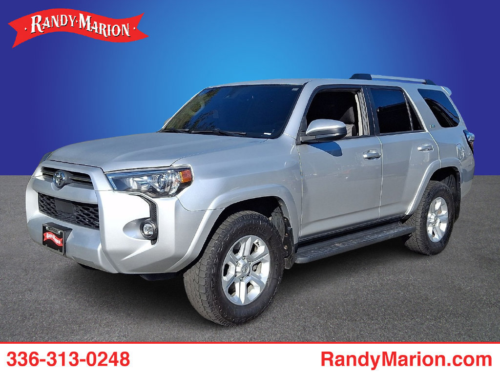 Used 2022 Toyota 4Runner SR5 AWD/4WD image 1