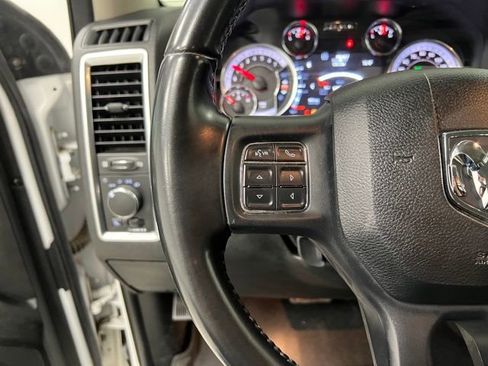 Used 2020 RAM 1500 Classic SLT w/ Luxury Group AWD/4WD image 25