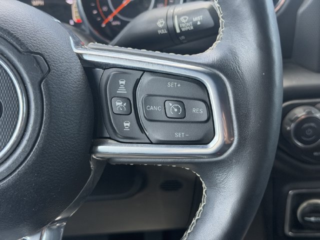 Used 2019 Jeep Wrangler Unlimited Sahara AWD/4WD image 29