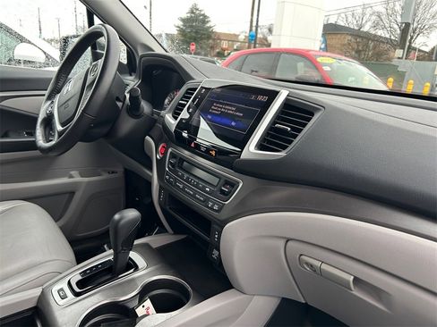 Used 2018 Honda Pilot EX-L image 17