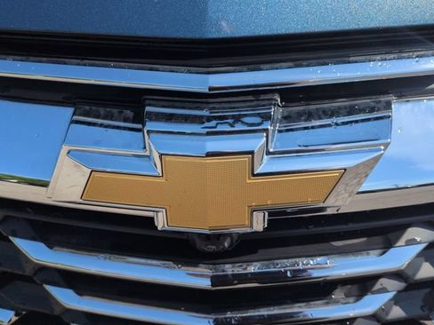 New 2026 Chevrolet Equinox LT w/ Convenience Package II FWD image 33