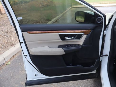 Used 2018 Honda CR-V EX image 23